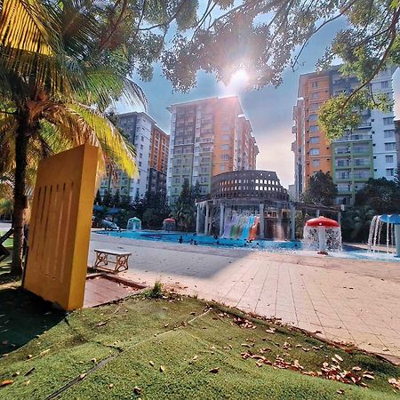 Melaka Top Largest Waterpark Resort - By Youbnb Homestay Melaka Eksteriør bilde