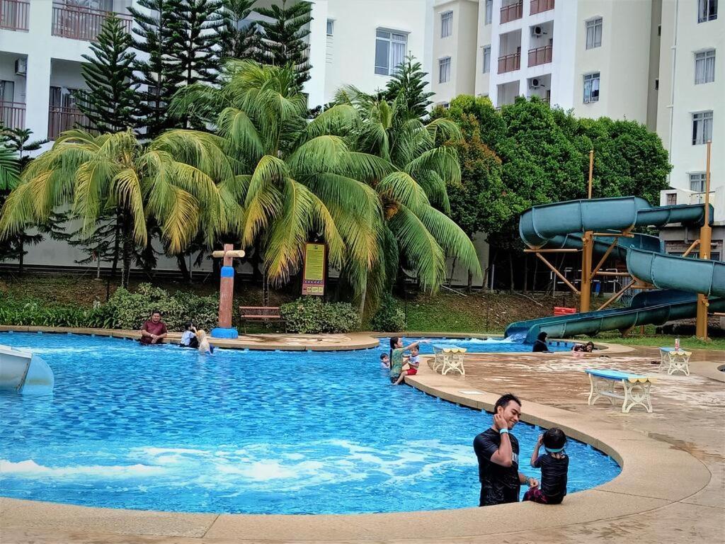 Melaka Top Largest Waterpark Resort - By Youbnb Homestay Melaka Eksteriør bilde